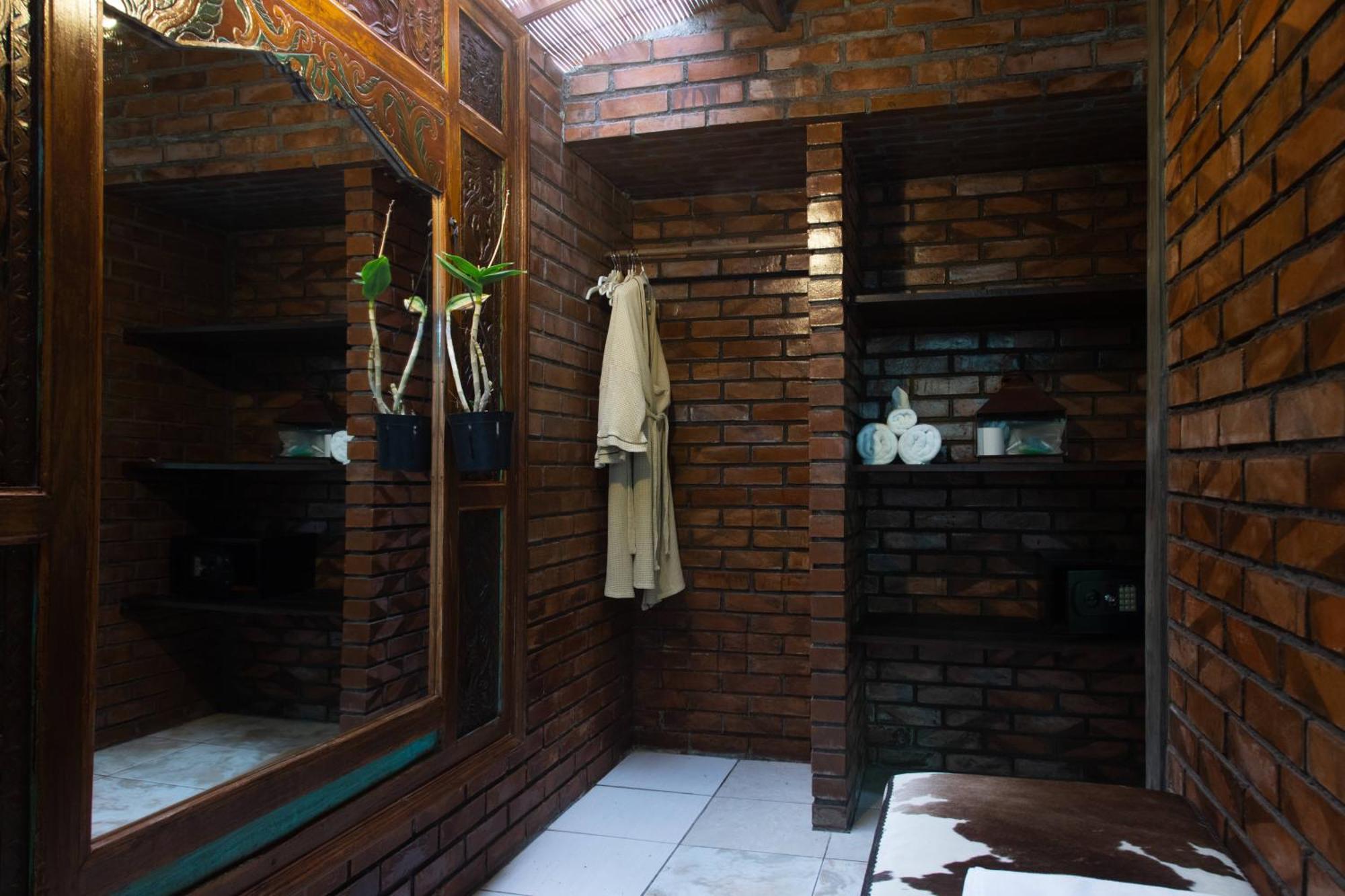 Ocean Star Villa Five Near The Kudeta Beach Seminyak  Exterior photo